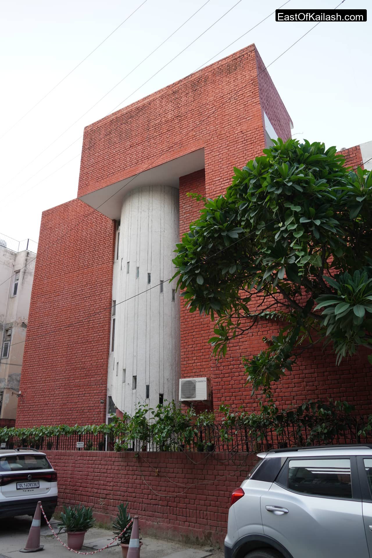 Block E 121